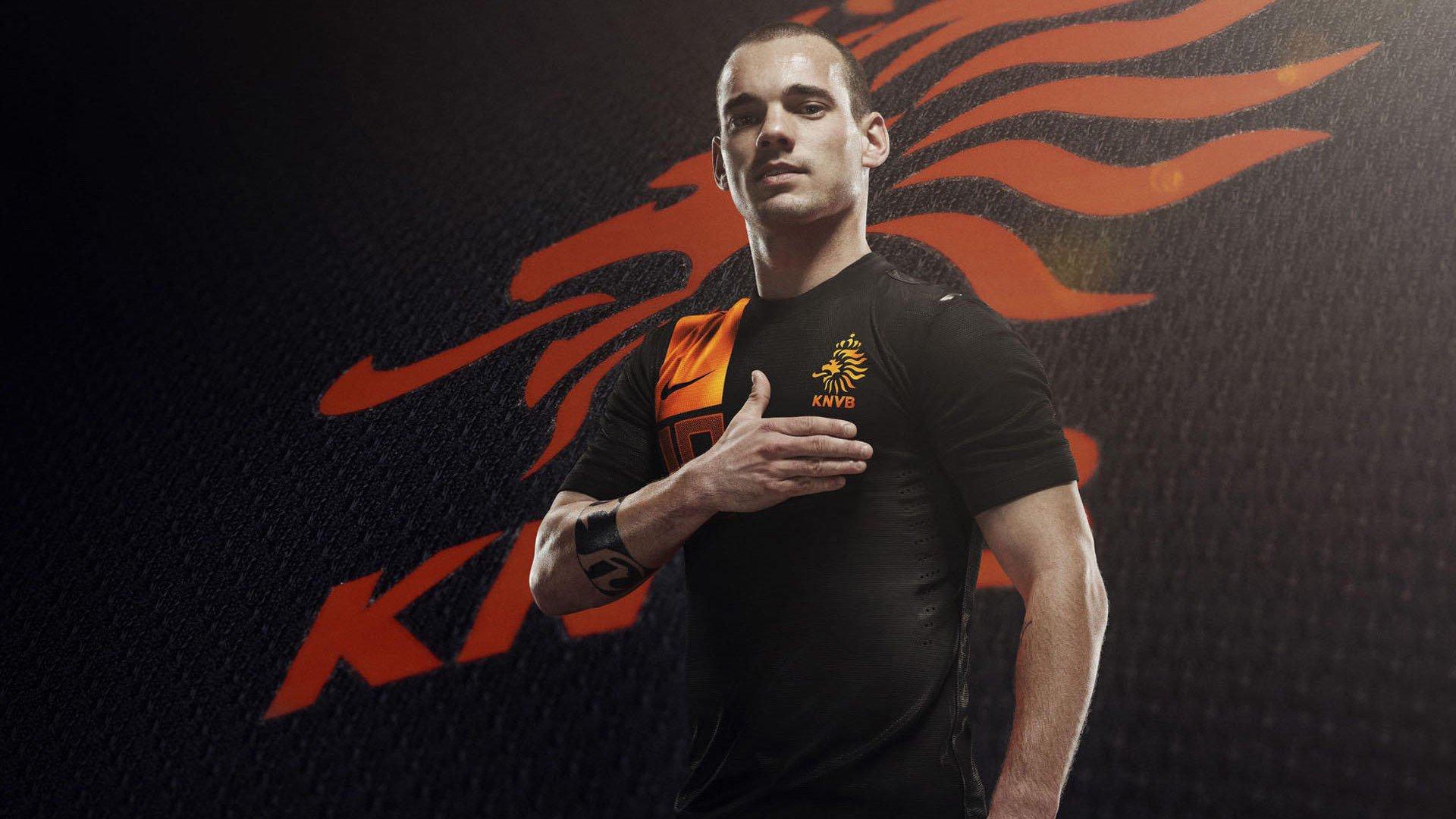 西甲争冠风云变幻，三强交替领跑，积分榜首上演轮庄大戏