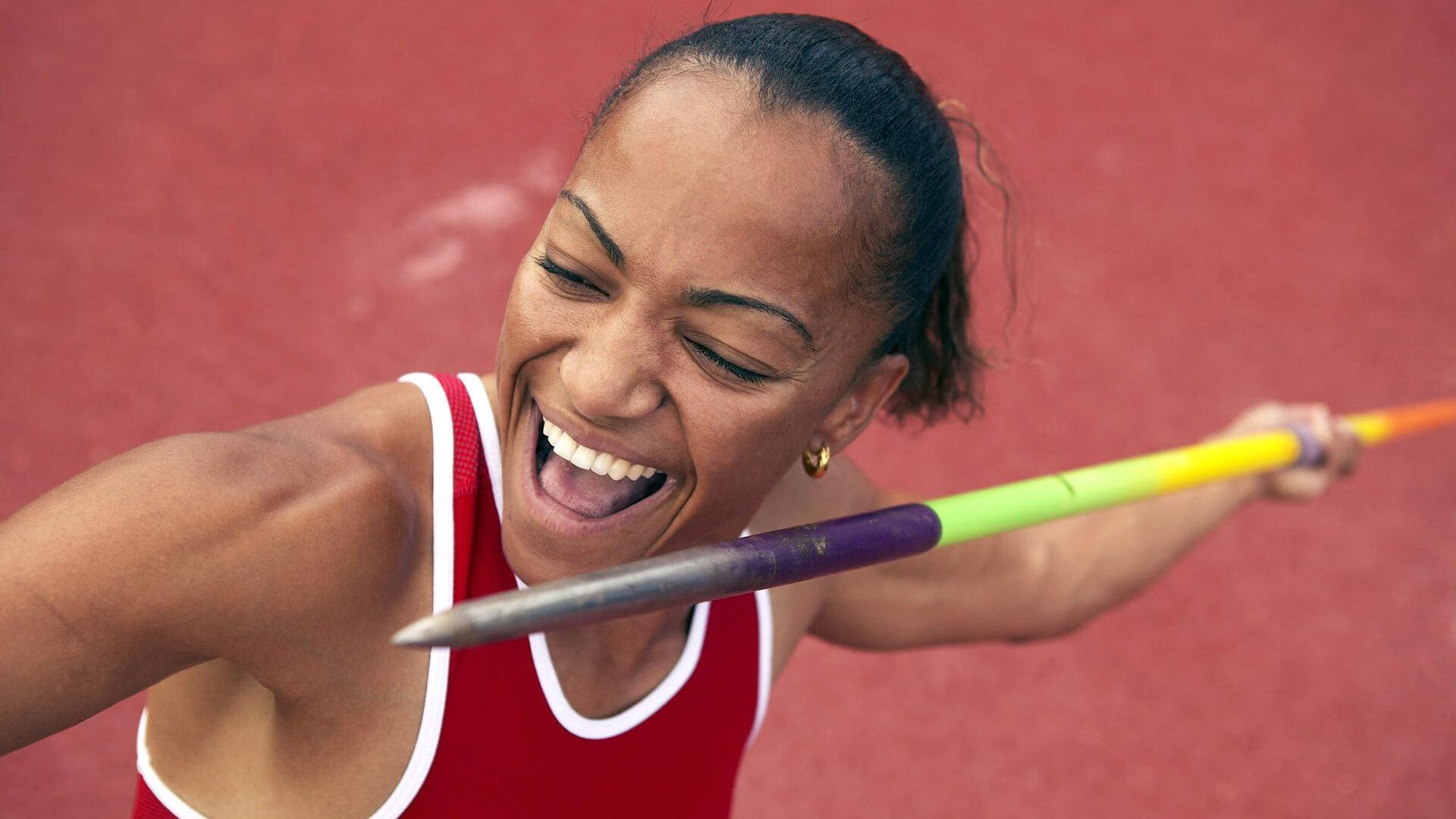 17岁的天空！亚马尔成年前最后一战负C罗，青春风暴席卷足坛