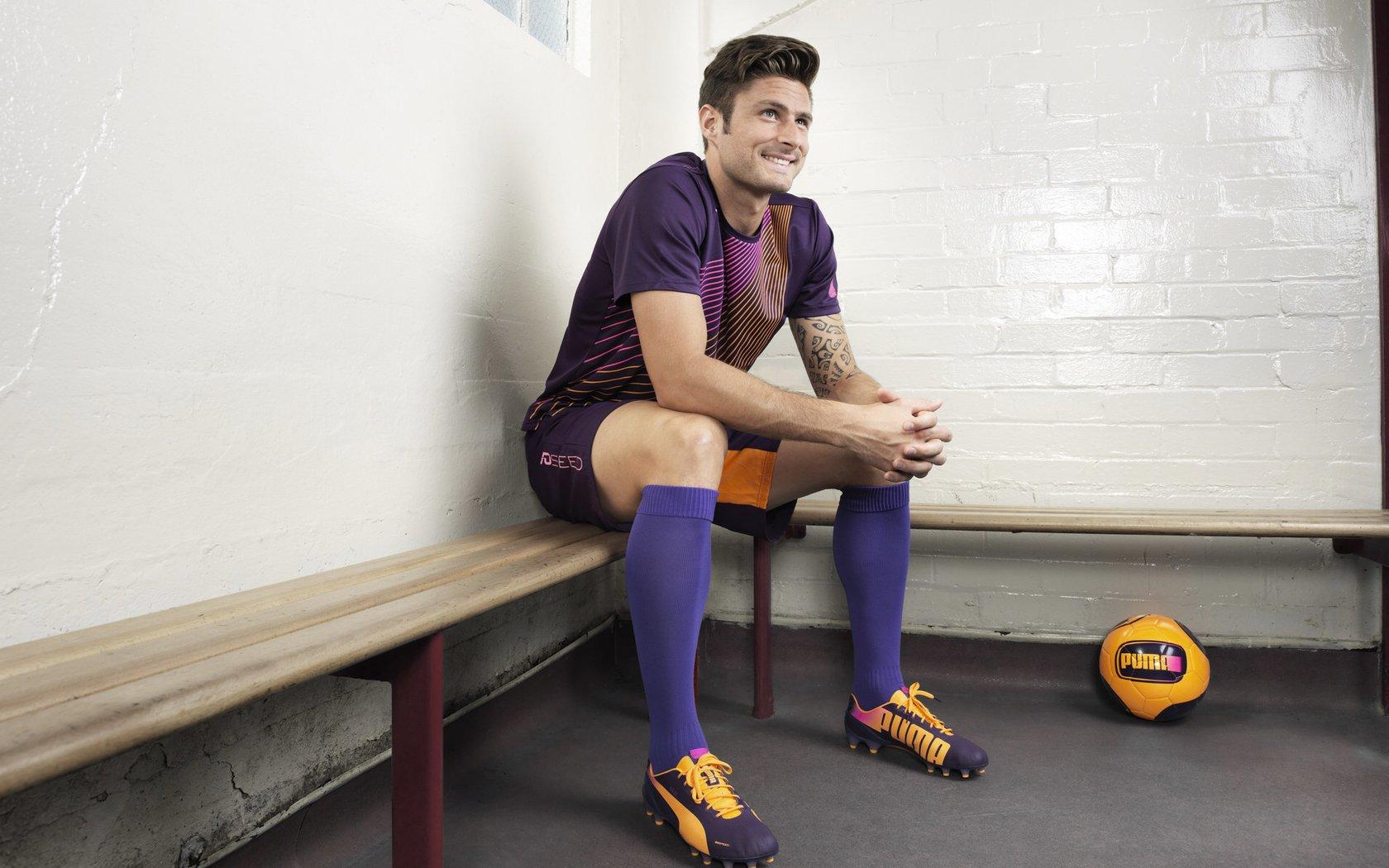 篮球世界的隐形巨人,记者质疑约基奇BR排名第17,多项高阶数据历史第一引热议